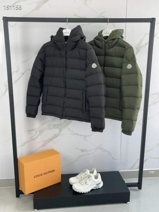 Picture of Moncler Down Jackets _SKUMonclersz1-526yr19637027